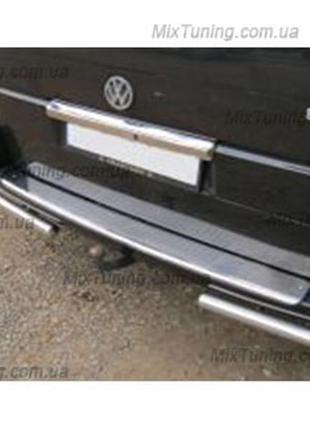 Накладка на задній бампер volkswagen t5/t6 (фольксваген т5 2010+) з загином і логотипом, неірж.