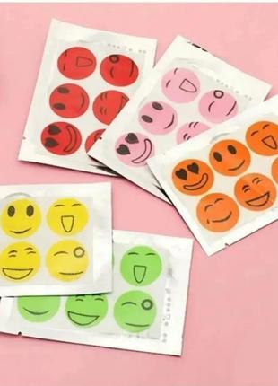 Наклейка от комаров.