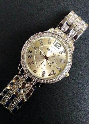 Гарний жіночий годинник із кварцовим механізмом geneva silver6 фото