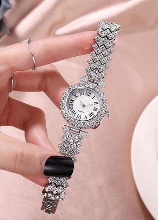 Класичний жіночий блискучий кварцовий годинник із гарним брасл...5 фото