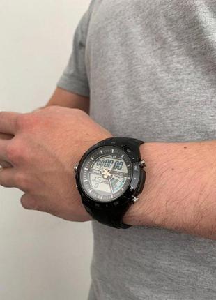 Гарний стильний чоловічий кварцовий годинник skmei shark black3 фото