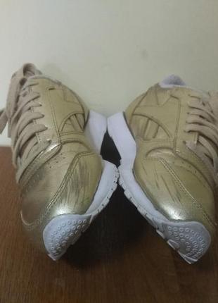 Кроссовки оригинал reebok classic leather gold осенние6 фото