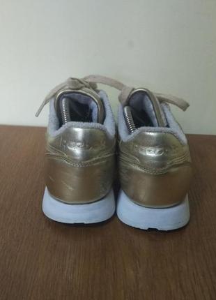 Кроссовки оригинал reebok classic leather gold осенние5 фото