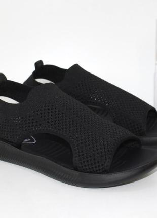 Черные босоножки для женщин