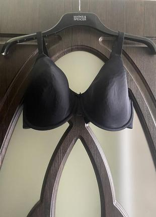 Безшовний, бюстгальтер, з маленьким обхватом, в чорному кольорі, від дорогого бренду: m&s 👌