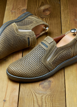 Летние оливковые мужские дышащие туфли кожаные с перфорацией,натуральная кожа-мужская...