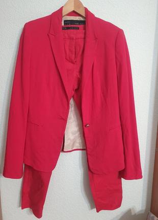 Брючний костюм малиновий  zara