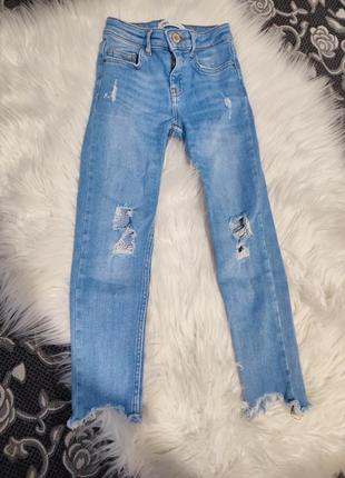 Стильные джинсы zara на 5-7 лет1 фото