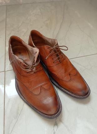 Кожаные коричневые туфли лоферы 38 р