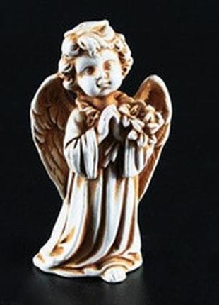 Статуетка янголятко з букетом netsuke charm гіпс 7х4х2,5 см (1...