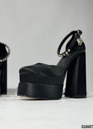 Туфлі на високих підборах з квадратним носиком стильні атласні чорні туфельки туфлі в стилі версаче туфлі ні каблуку туфлі на підборах в стилі versace