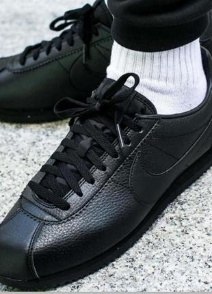 Classic cortez leather