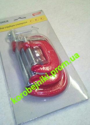 Набір струбцин. струбцини. лещата. затискач. затискачі. струбц...