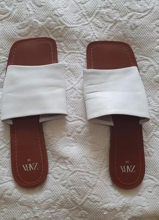 Шльопанці zara 38 р.