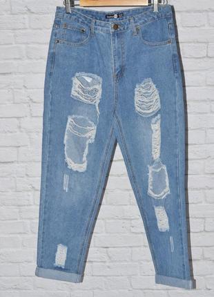 Трендові жіночі джинси мом з рваностями від boohoo2 фото