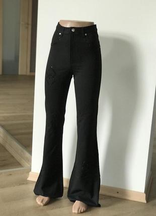 Жіночі чорні штани кльош від коліна висока талія5 фото