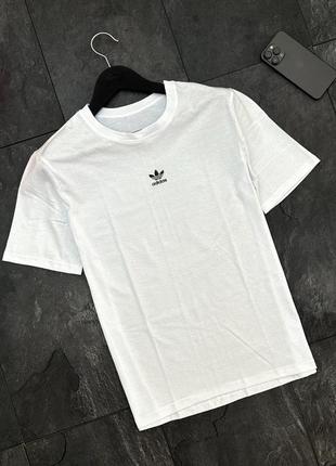 Футболка adidas белая1 фото