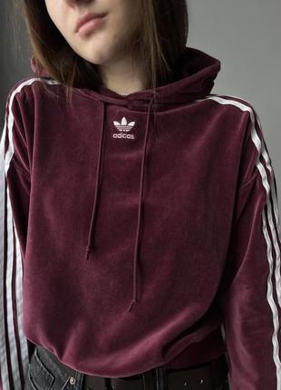 Худі жіноче велюрове адідас adidas вкорочене кофта