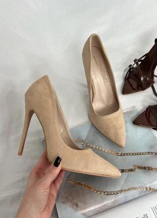 Туфлі лодочки бежеві велюрові