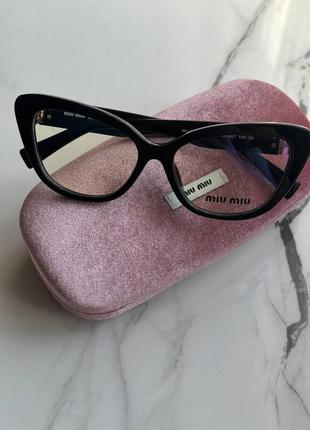 Имиджевые очки miu miu