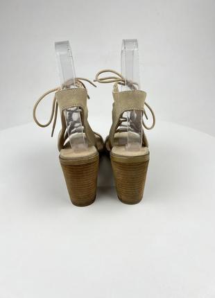 Женские босоножки на каблуке new look4 фото