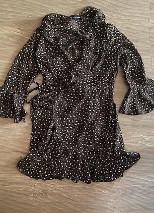 Сукня на завʼязку