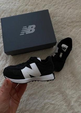 Кросівки new balance дитячі нові оригінали1 фото