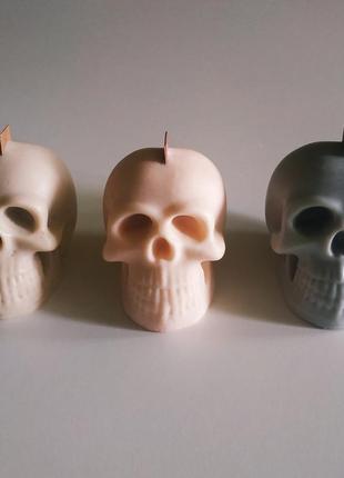 Соєві свічки у вигляді черепу, ручна робота1 фото