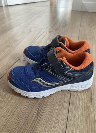 Saucony кроссовки 31 размер положения новых3 фото