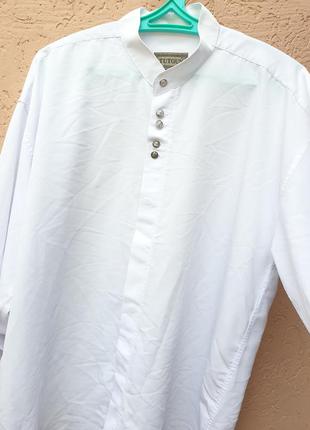 Стильная белая мужская рубашка tutgun