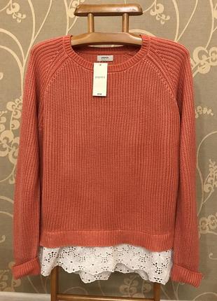 Очень красивая и стильная брендовая вязаная кофточка.