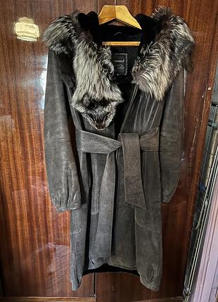 Кожаное зимнее пальто на натуральной подкладке
