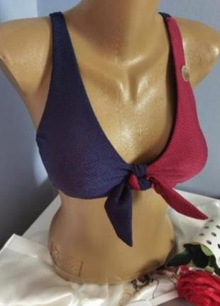 Брендовый бюстгальтер от раздельного купальника размера s-m