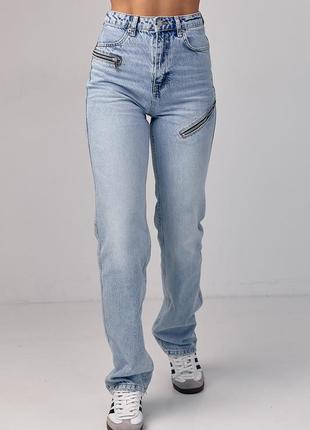 Женские джинсы с молниями
