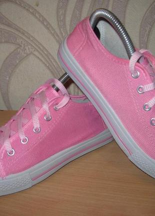 Продам кеды фирмы fahaha 41 размера