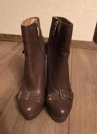 Ботильйони