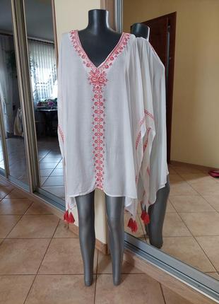 Віскозна з вишивкою туніка великого розміру