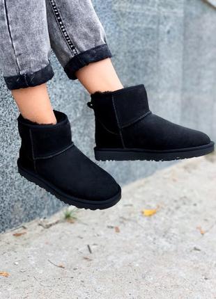 Женские чёрные угги ugg mini black suede