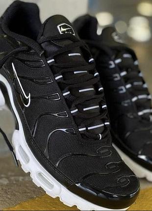 Кроссовки nike air max tn plus <<black white="">></black>