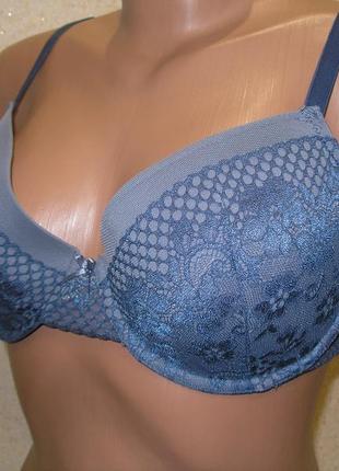 Красивый бюстгальтер uk36d eur80d