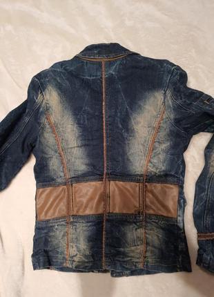 Стильная джинсовая курточка5 фото