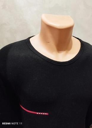 Комфортная футболка с длинным рукавом всемирно-известного итальянского бренда prada, made in italy3 фото