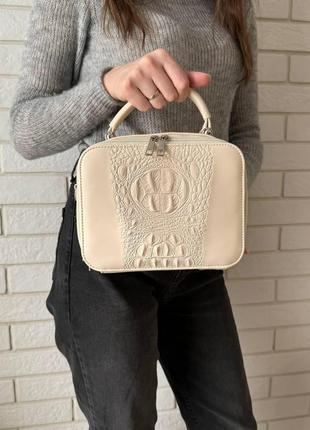 Женская мини сумочка клатч под рептилию черная, маленькая сумка через плечо эко кожа молочный7 фото