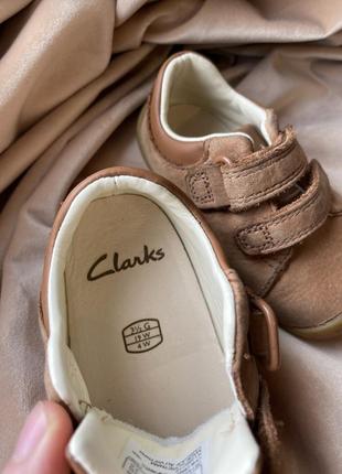 Дитячі черевики clark’s 19 розмір коричневі5 фото