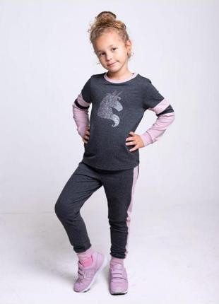 Спортивний костюм для дівчинки з принтом "єдиноріг"1 фото