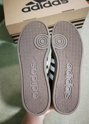 Adidas кроссовки,оригинал8 фото
