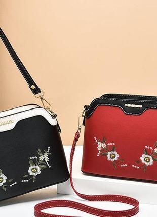 Женская мини сумочка клатч с вышивкой, маленькая смука на плечо с цветочками