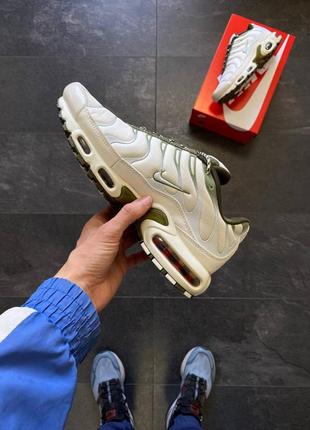 Nike air max plus tn "beige olive"8 фото