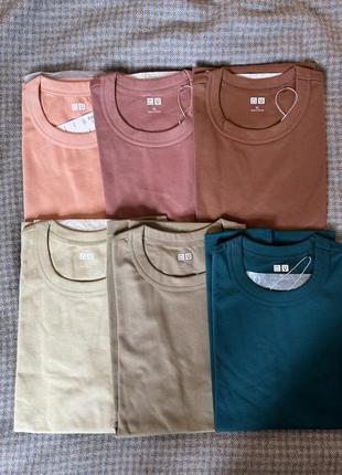 Базові футболки uniqlo u розмір хs, s, m, l, xl7 фото