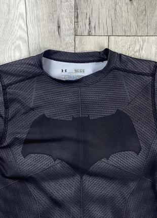 Under armour batman футболка l размер подростковая серая оригинал2 фото